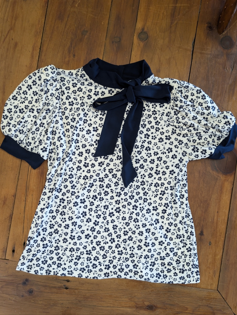 CeCe Tie Neck Blouse